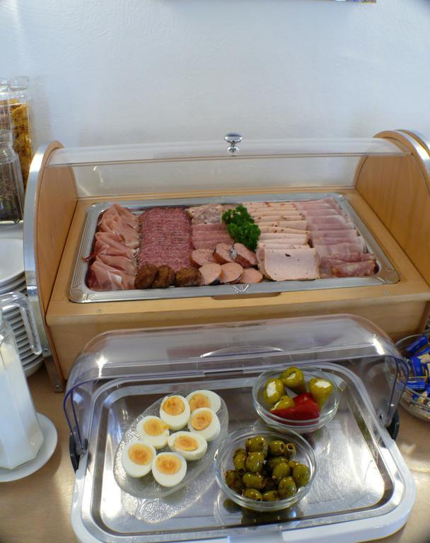 Hotel Hotel Garni - Haus Gemmer 3*